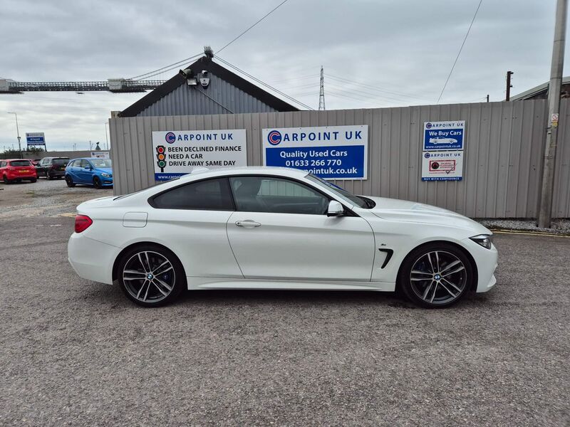 BMW 4 SERIES