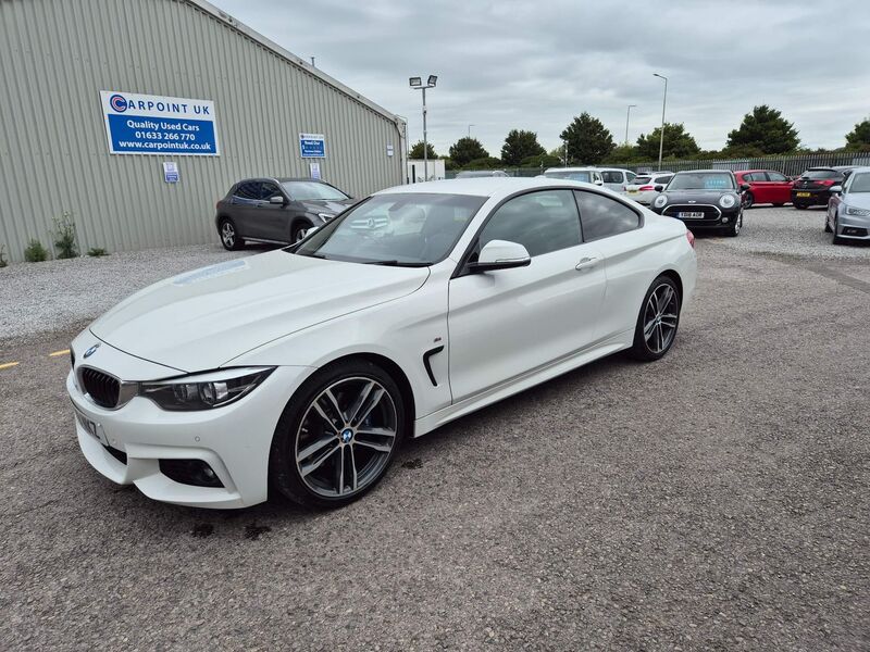 BMW 4 SERIES