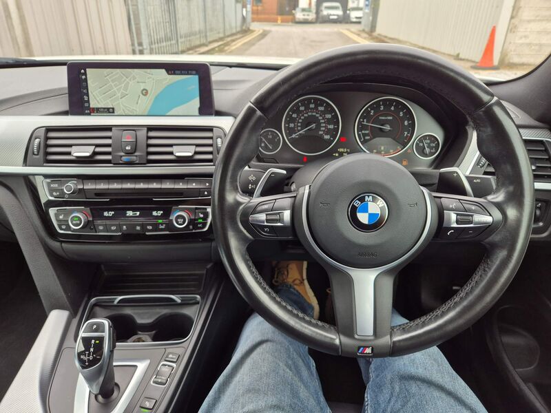 BMW 4 SERIES