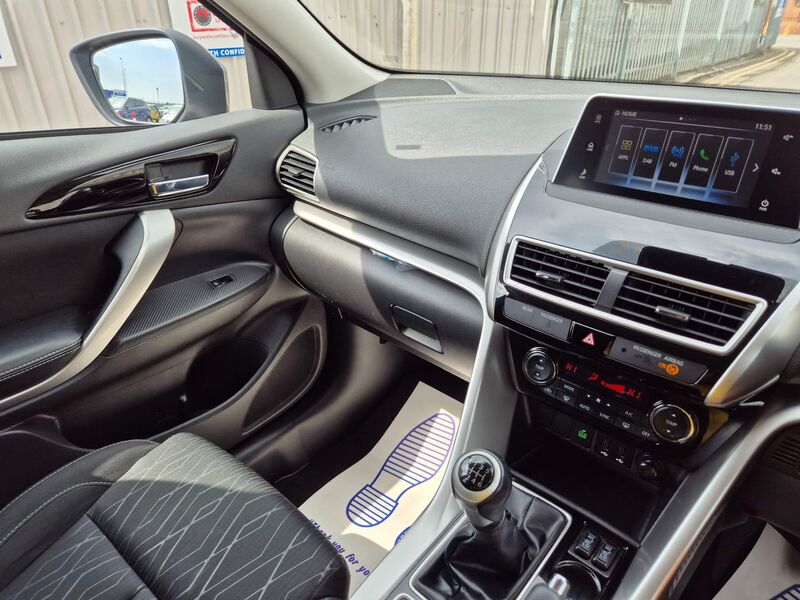MITSUBISHI ECLIPSE CROSS