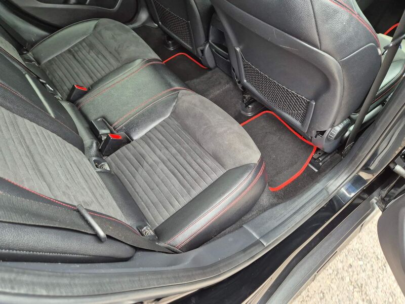 MERCEDES-BENZ GLA CLASS