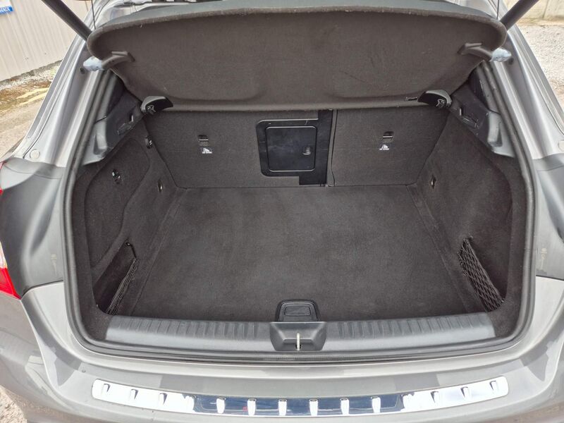 MERCEDES-BENZ GLA CLASS