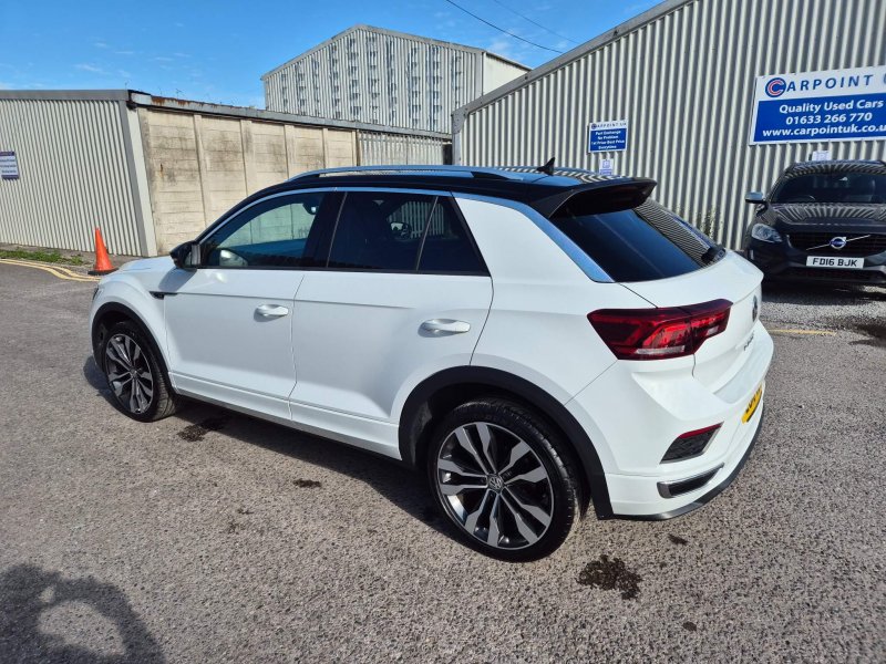 VOLKSWAGEN T-ROC