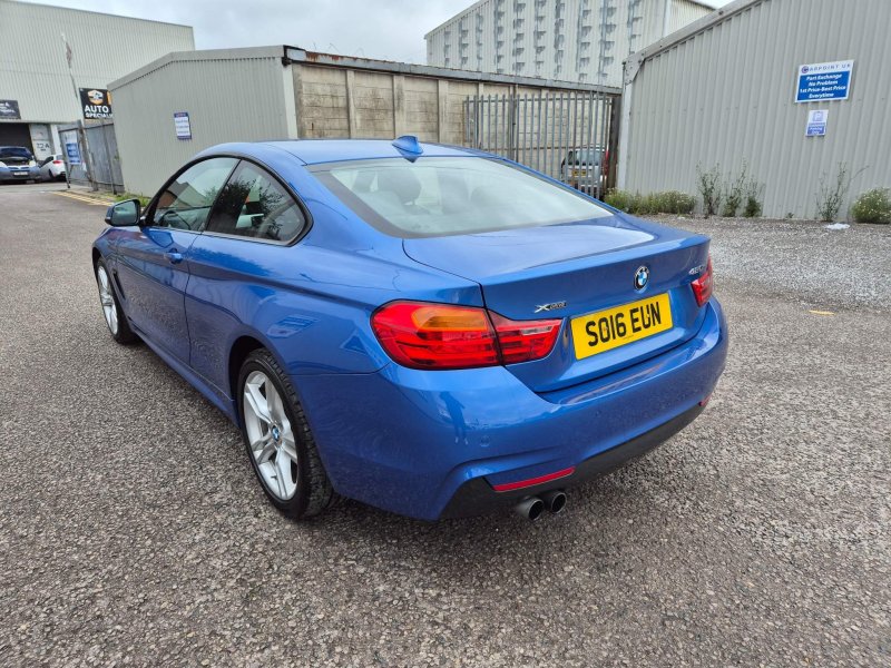 BMW 4 SERIES