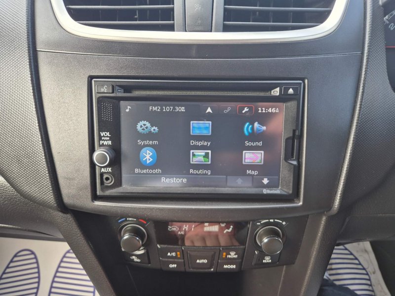 SUZUKI SWIFT