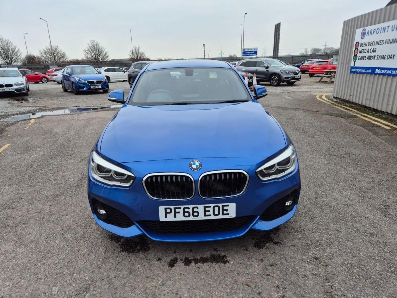 BMW 1 SERIES