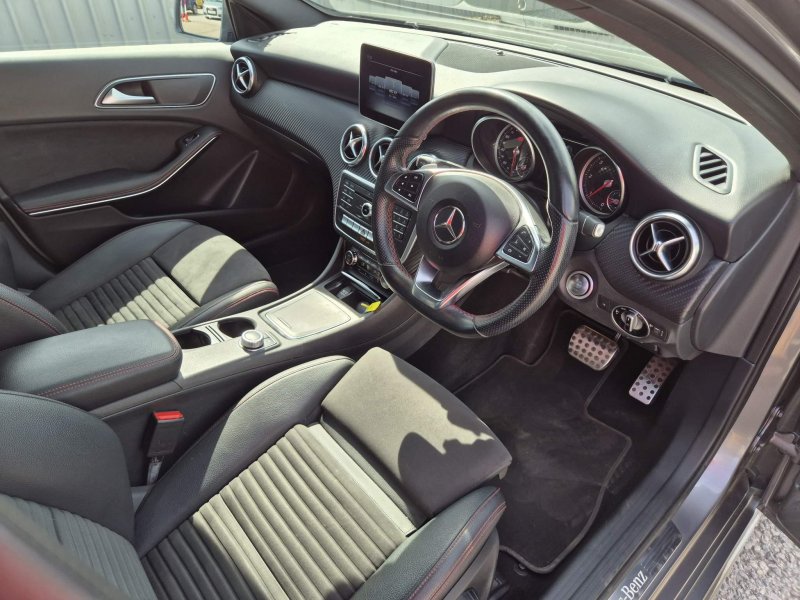 MERCEDES-BENZ A CLASS
