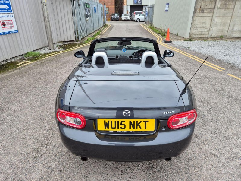 MAZDA MX-5
