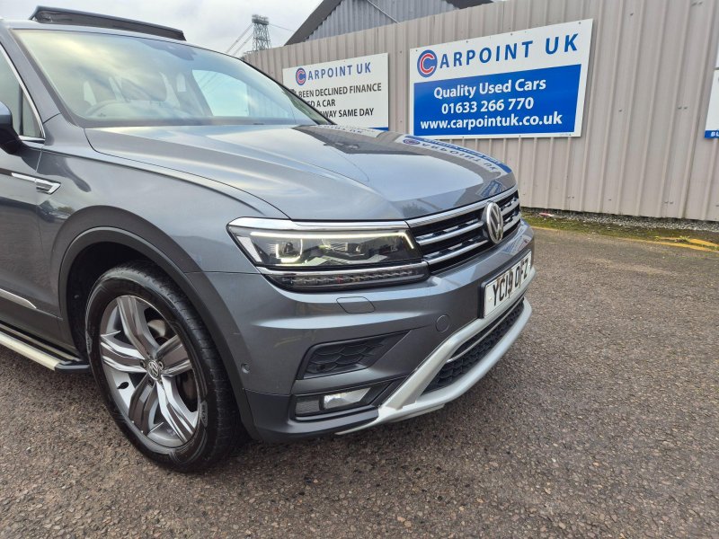VOLKSWAGEN TIGUAN ALLSPACE