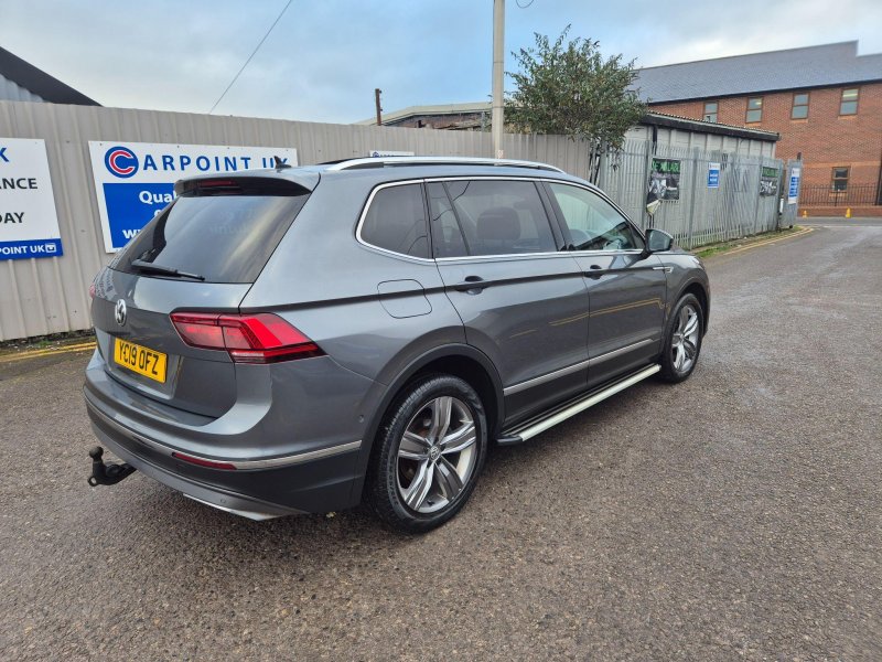 VOLKSWAGEN TIGUAN ALLSPACE