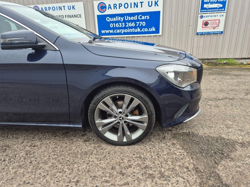 MERCEDES-BENZ CLA