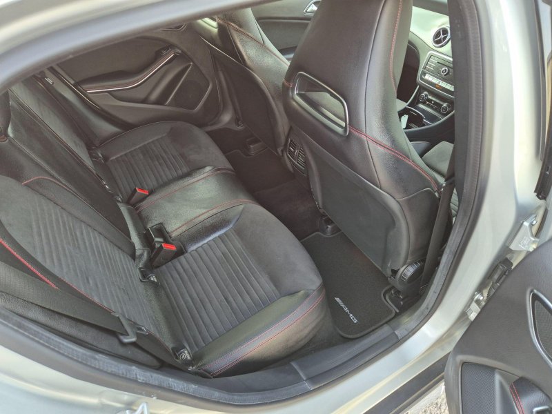 MERCEDES-BENZ GLA CLASS