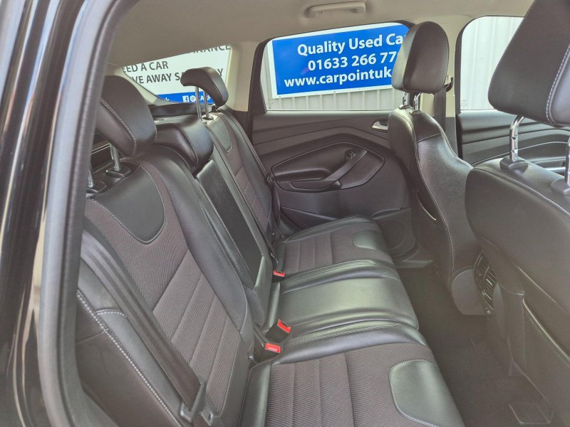 FORD KUGA
