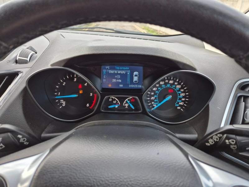 FORD KUGA