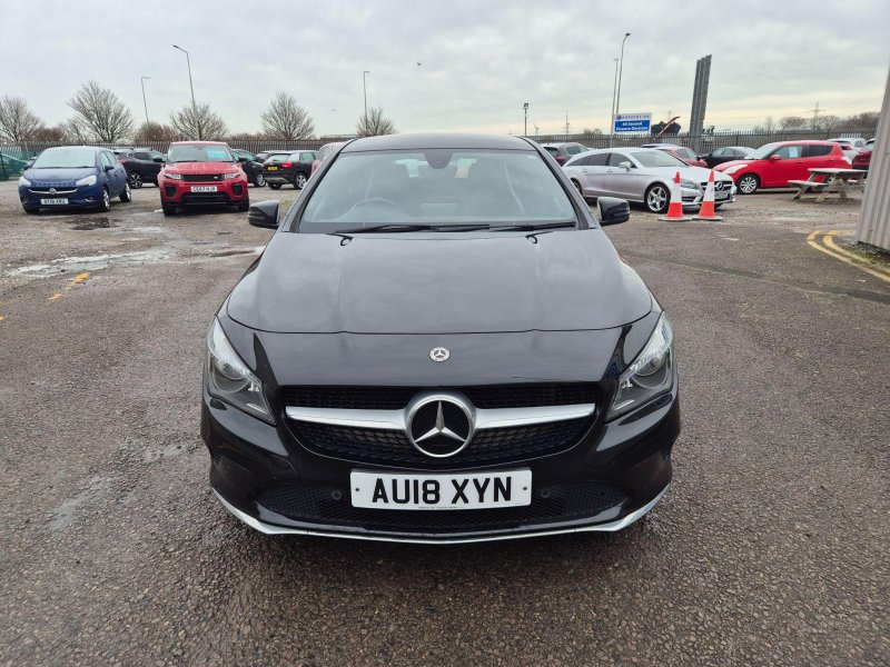 MERCEDES-BENZ CLA