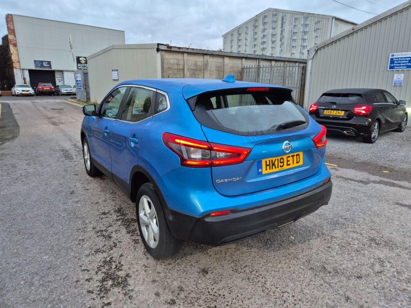 NISSAN QASHQAI