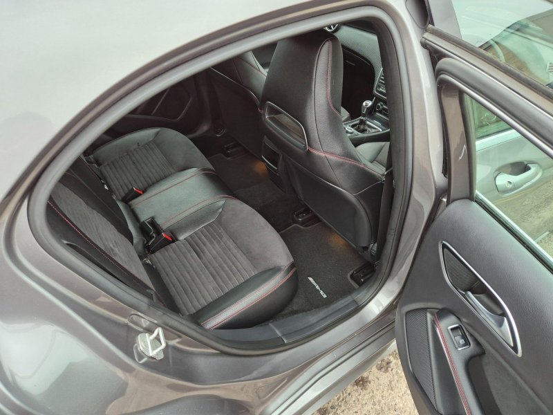 MERCEDES-BENZ A CLASS