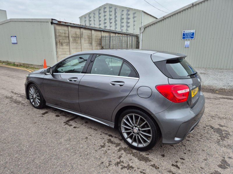 MERCEDES-BENZ A CLASS