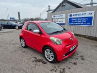 TOYOTA IQ