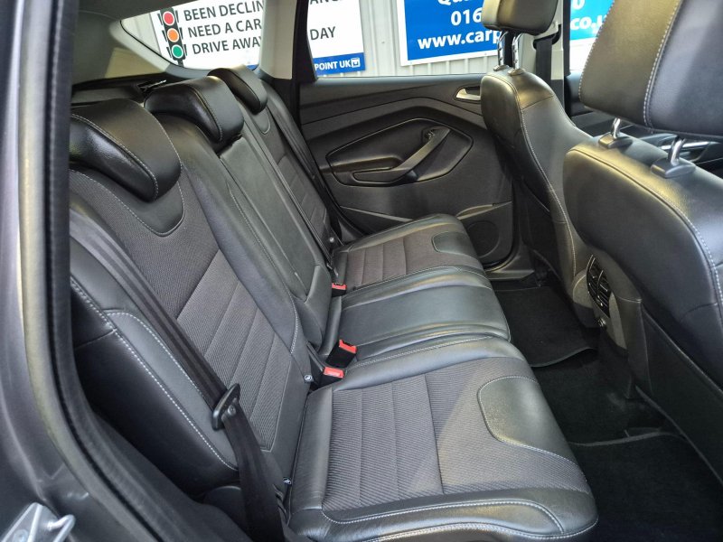 FORD KUGA