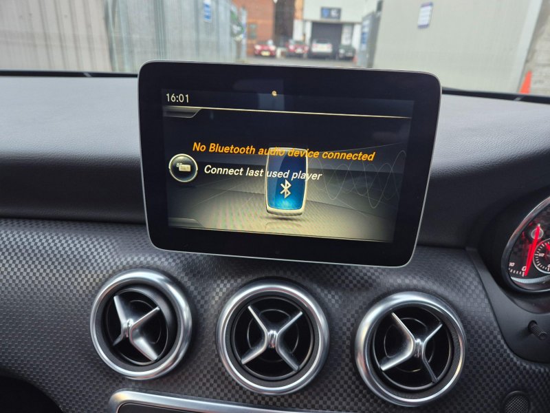MERCEDES-BENZ A CLASS