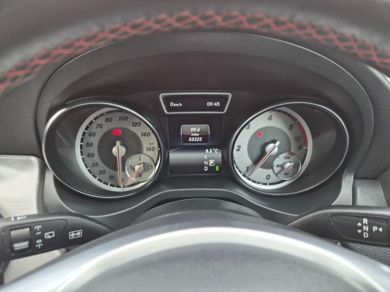 MERCEDES-BENZ GLA CLASS