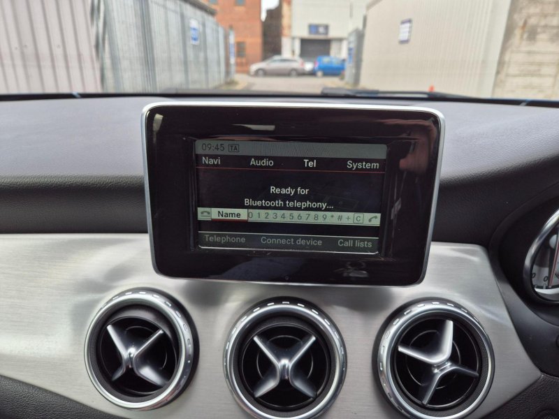 MERCEDES-BENZ GLA CLASS