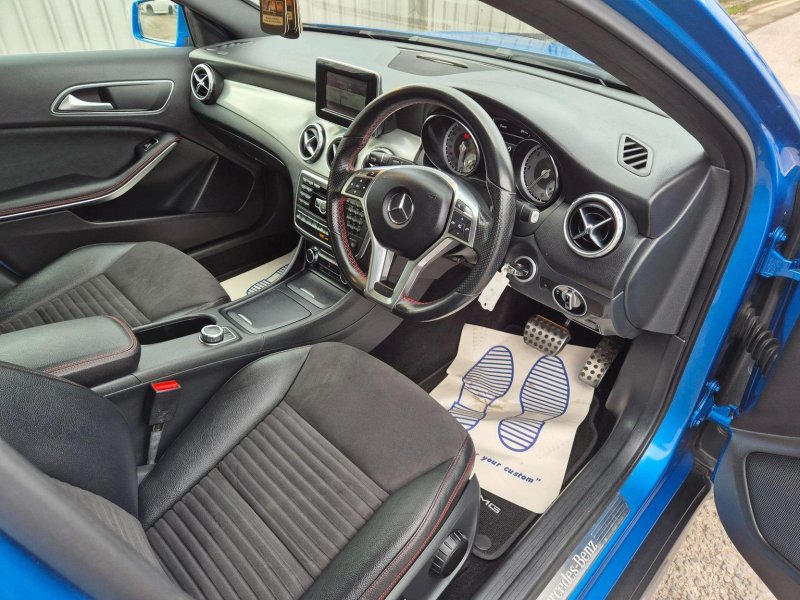 MERCEDES-BENZ GLA CLASS