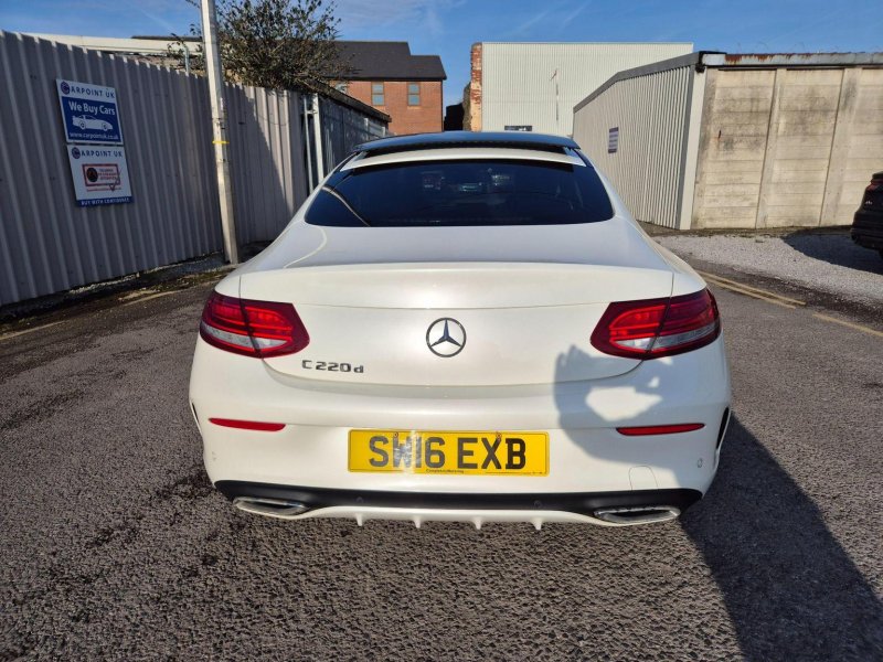 MERCEDES-BENZ C CLASS
