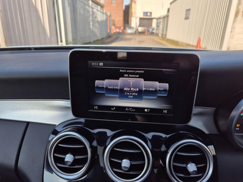 MERCEDES-BENZ C CLASS