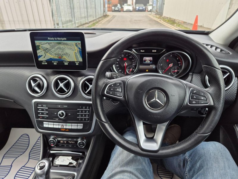 MERCEDES-BENZ A CLASS