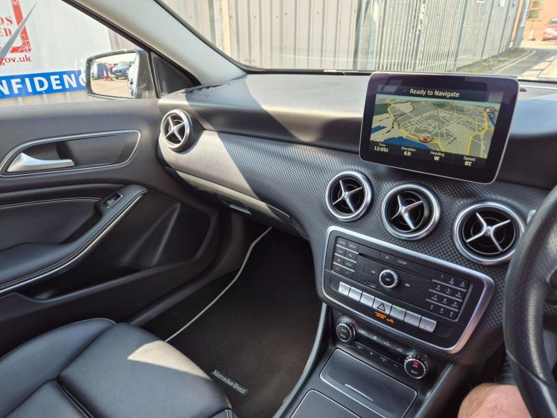 MERCEDES-BENZ A CLASS