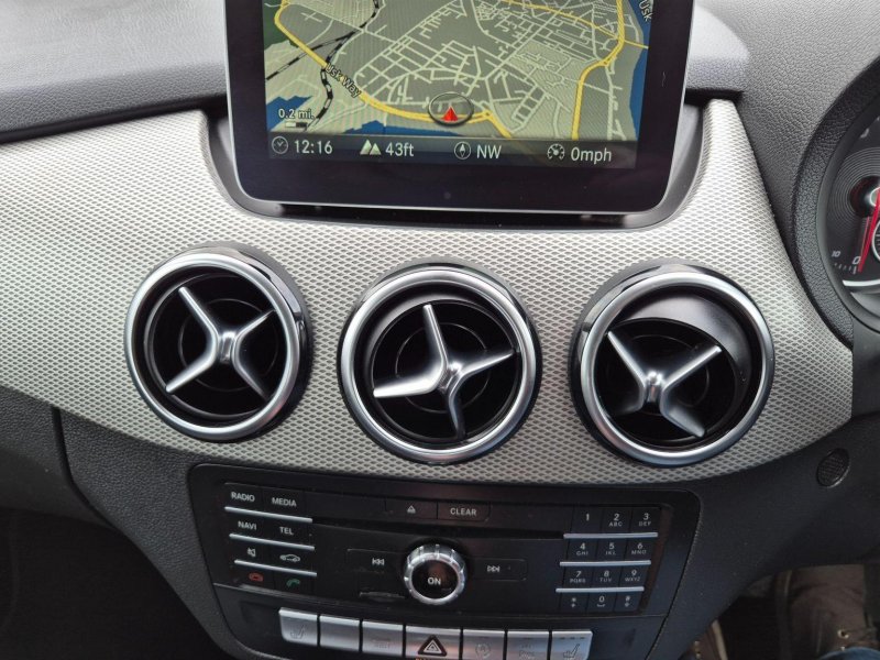 MERCEDES-BENZ B CLASS