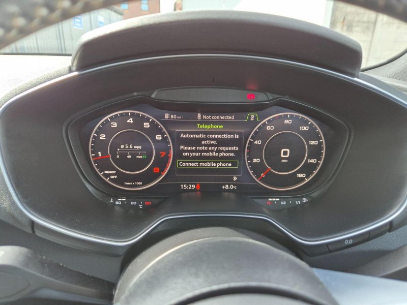 AUDI TT