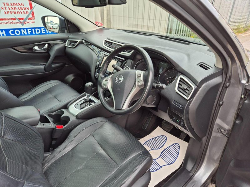 NISSAN QASHQAI