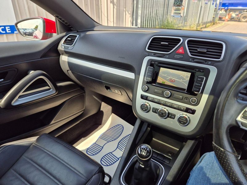 VOLKSWAGEN SCIROCCO