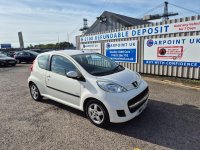 PEUGEOT 107